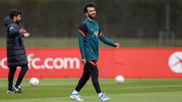 蜜桃成人在线