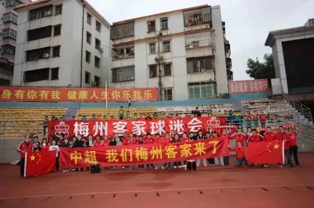 嗷嗷网站